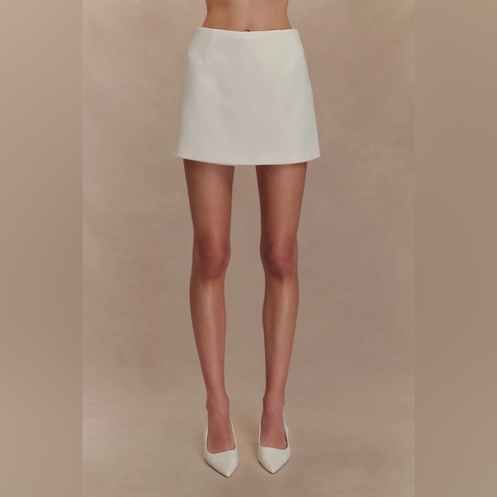 Meshki Alix Suiting Mini Skort in Ivory